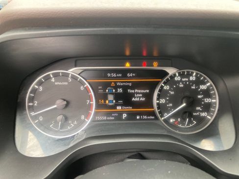 Used 2023 Nissan Rogue SV AWD/4WD image 19