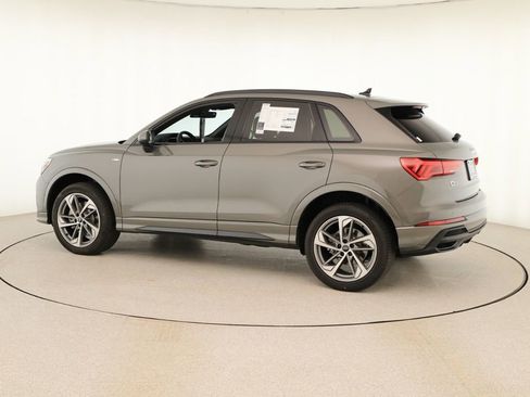 New 2025 Audi Q3 2.0T Premium image 3