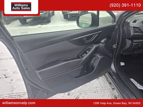 Used 2018 Subaru Crosstrek 2.0i Premium image 10