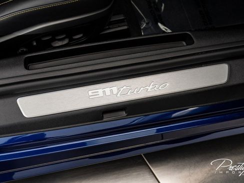 Used 2022 Porsche 911 Turbo image 37