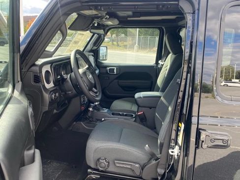 New 2026 Jeep Wrangler Unlimited Sport AWD/4WD image 15
