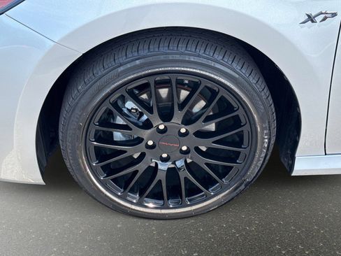 Used 2025 Toyota Camry LE image 10