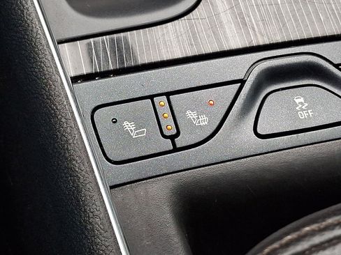 Used 2020 Chevrolet Impala Premier image 23