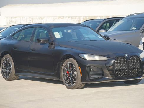 New 2026 BMW 430i w/ M Sport Package image 3