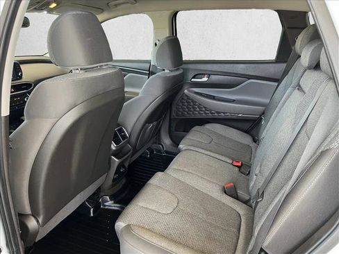 Used 2019 Hyundai Santa Fe SE FWD image 10