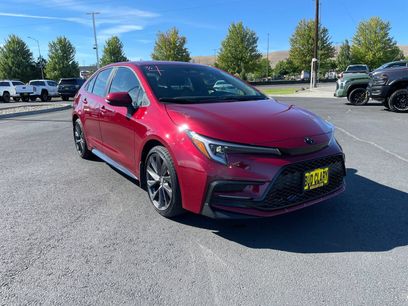 Used 2025 Toyota Corolla SE w/ Convenience Package