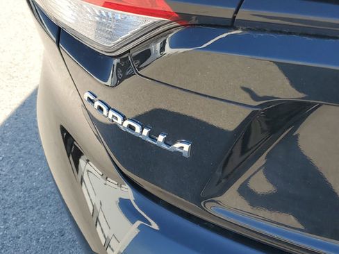 Used 2024 Toyota Corolla LE image 7