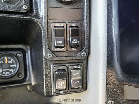 Used 2003 HUMMER H1 4-Door Open Top AWD/4WD image 44