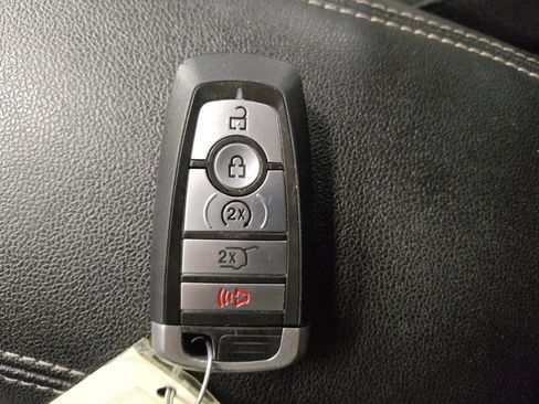 Used 2024 Ford Escape Active w/ Cold Weather Package FWD image 32