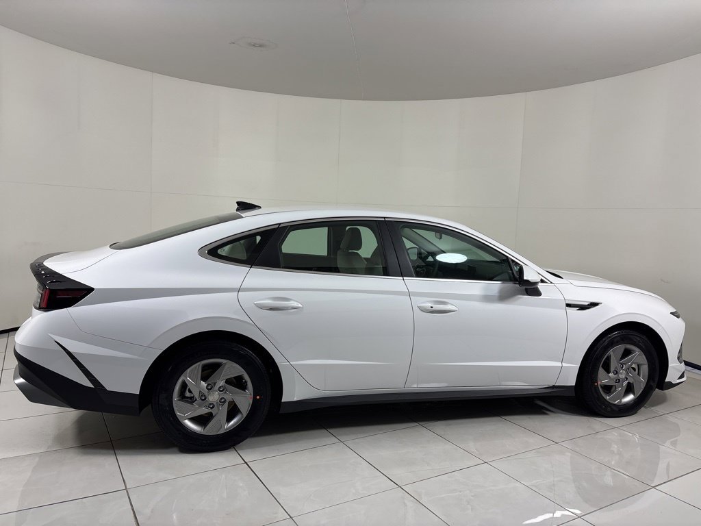Certified 2026 Hyundai Sonata SE FWD image 6