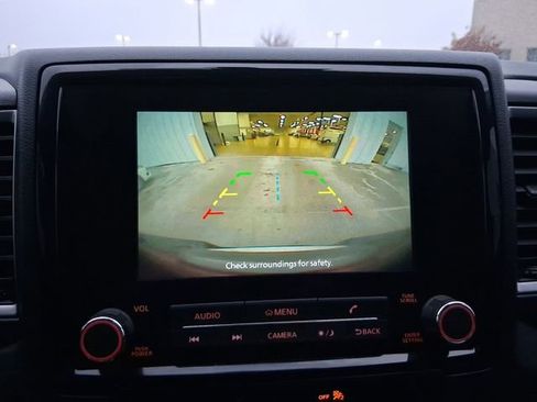 Used 2023 Nissan Frontier SV w/ SV Convenience Package image 9