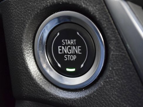 Used 2024 Buick Encore GX Sport Touring image 15