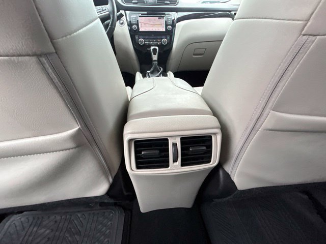 Used 2019 Nissan Rogue Sport SL FWD image 15