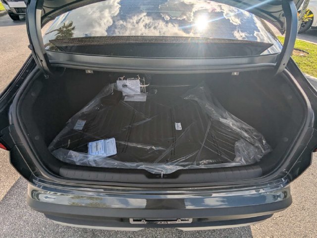 New 2027 Kia K4 FWD image 14