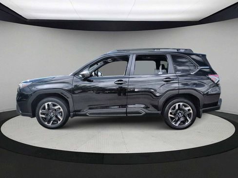 Used 2025 Subaru Forester Limited w/ Popular Package #1 AWD/4WD image 5