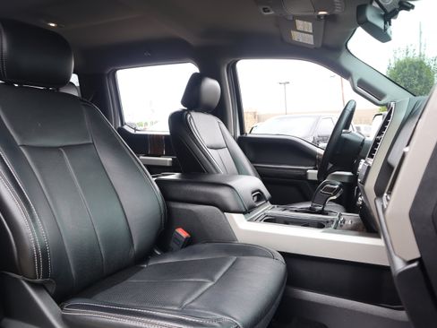 Used 2018 Ford F150 Lariat AWD/4WD image 34