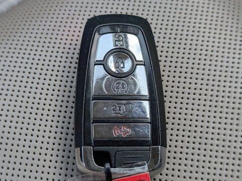 Used 2020 Lincoln Corsair Reserve w/ Equipment Group 201A FWD image 32