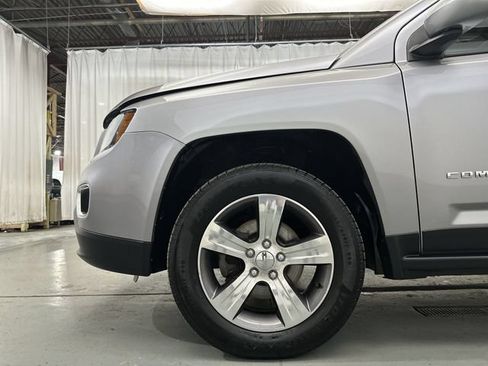 Used 2016 Jeep Compass High Altitude AWD/4WD image 22