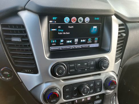 Used 2019 GMC Yukon SLT AWD/4WD image 17