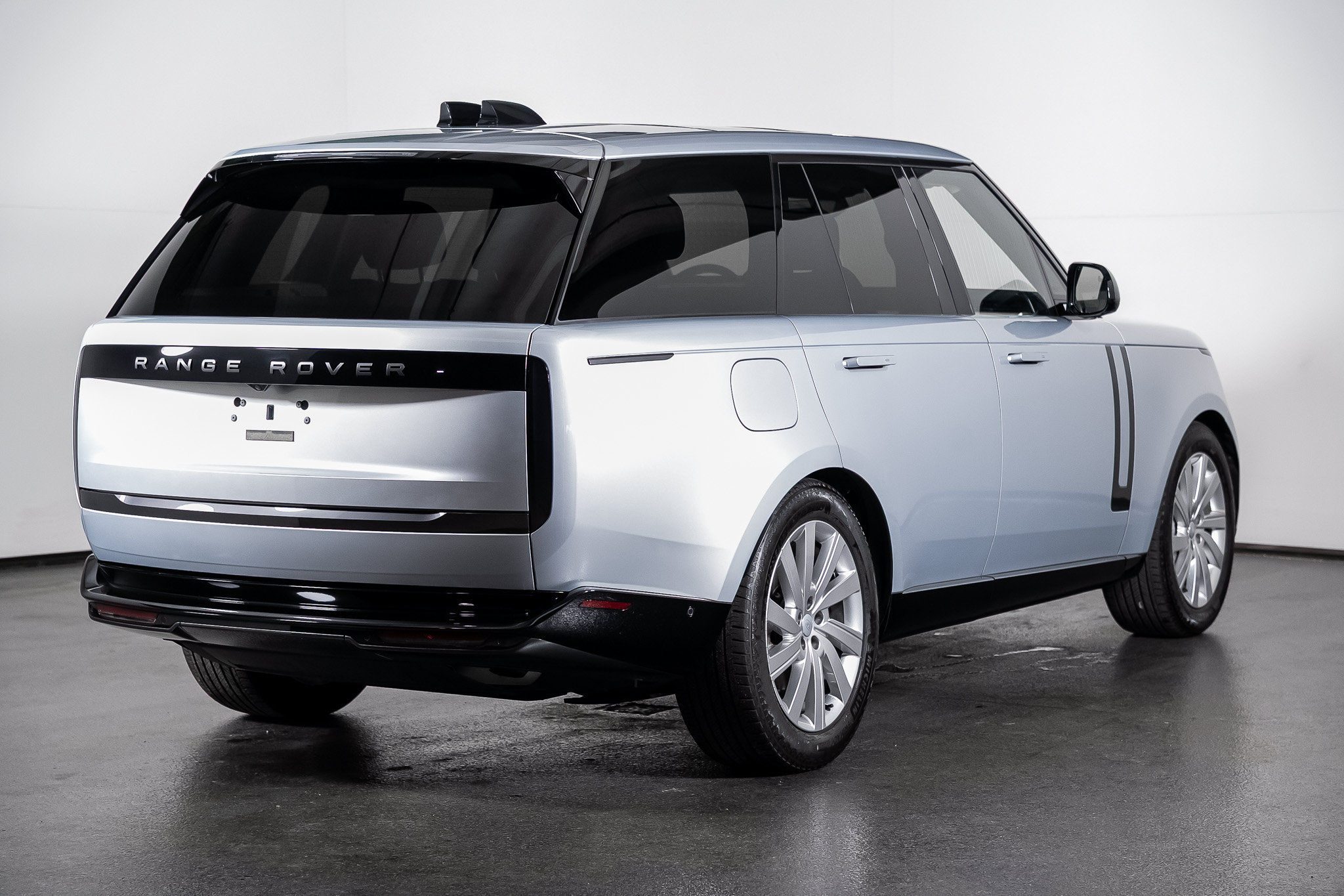 Used 2024 Land Rover Range Rover SE AWD/4WD image 25