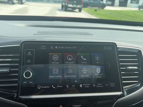 Used 2025 Honda Ridgeline Black Edition image 18
