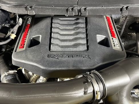 Used 2025 Ford F150 Raptor AWD/4WD image 23