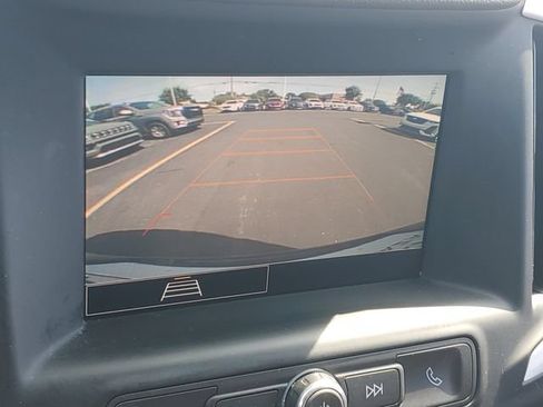 Certified 2022 GMC Terrain SLE w/ Driver Convenience Package FWD image 26