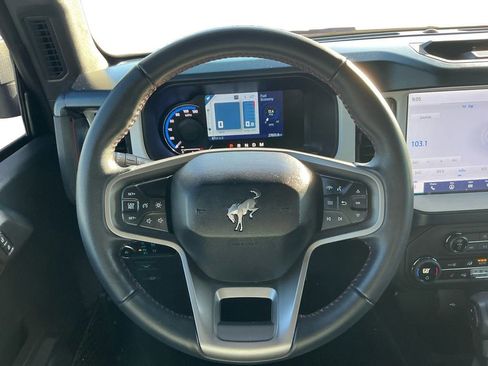 Used 2024 Ford Bronco Heritage Edition image 18