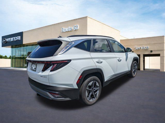 Certified 2025 Hyundai Tucson SEL w/ Tow & Go Package AWD/4WD image 4