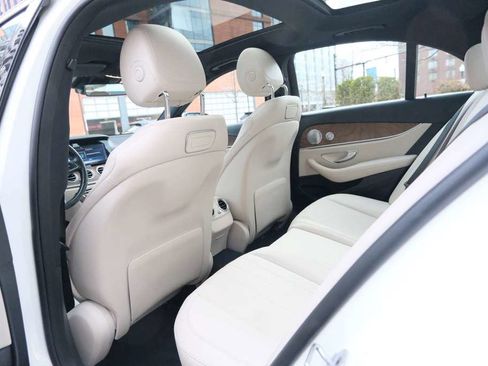 Used 2018 Mercedes-Benz E 300 w/ Premium 3 Package (Q03) image 22