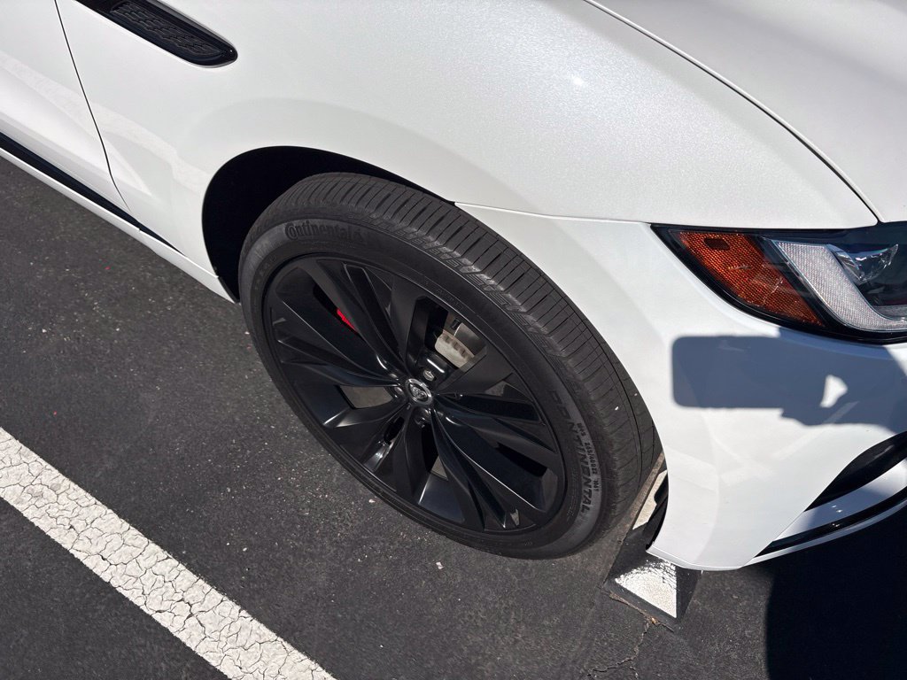 Used 2024 Jaguar F-PACE R-Dynamic S AWD/4WD image 9