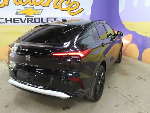 Used 2024 Buick Envista Sport Touring w/ Experience Buick Package FWD image 8
