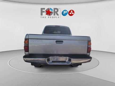 Used 2003 Toyota Tacoma PreRunner RWD image 4