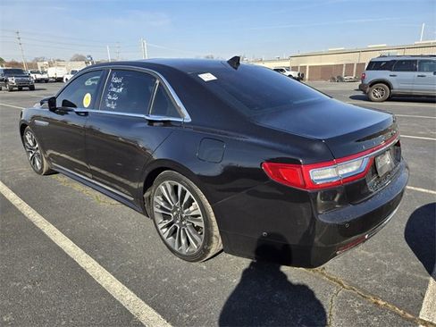 Used 2019 Lincoln Continental Reserve image 5