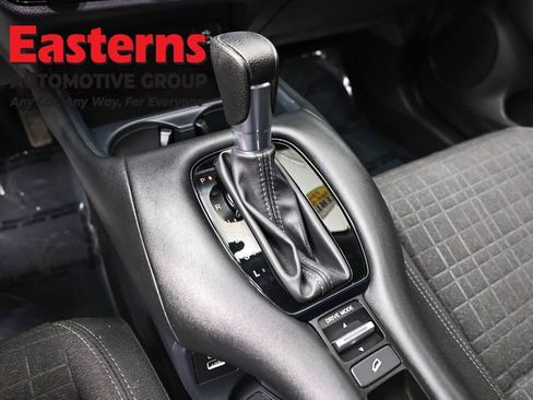 Used 2023 Honda HR-V LX image 13