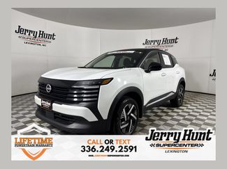 Used 2025 Nissan Kicks SV FWD video 1