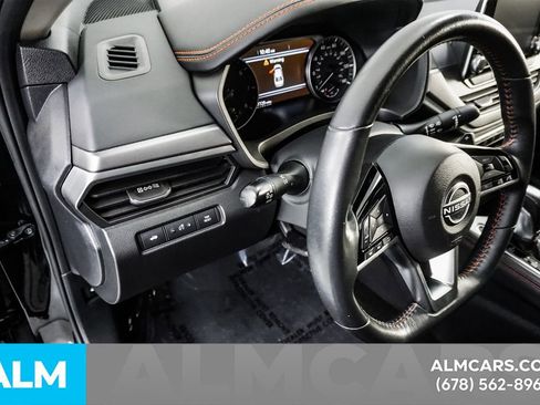 Used 2023 Nissan Altima 2.5 SR AWD/4WD image 32
