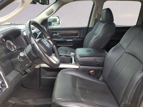 Used 2018 RAM 2500 Laramie w/ Cold Weather Group AWD/4WD image 9