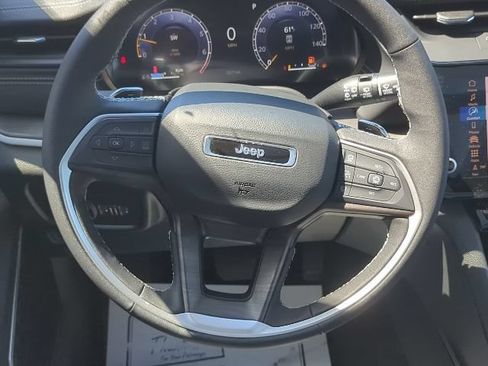 New 2026 Jeep Grand Cherokee L Limited w/ Limited Altitude Package AWD/4WD image 8