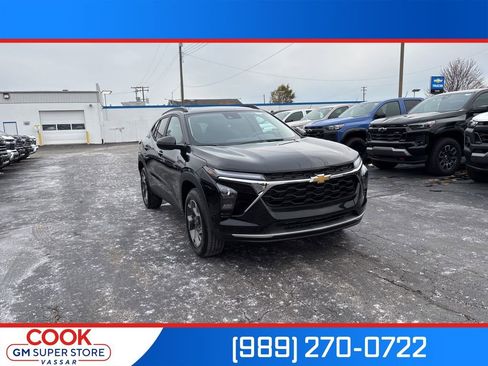 New 2026 Chevrolet Trax LT w/ Driver Confidence Package FWD image 1
