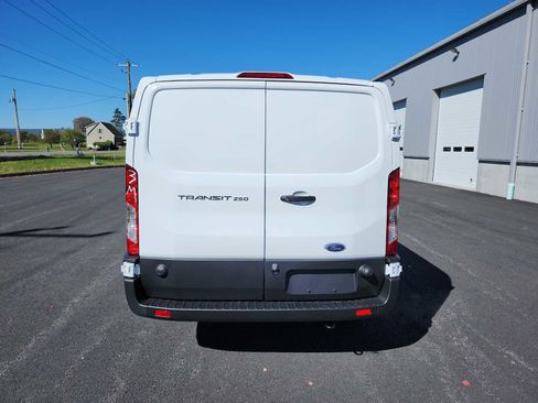New 2025 Ford Transit 250 Low Roof image 17
