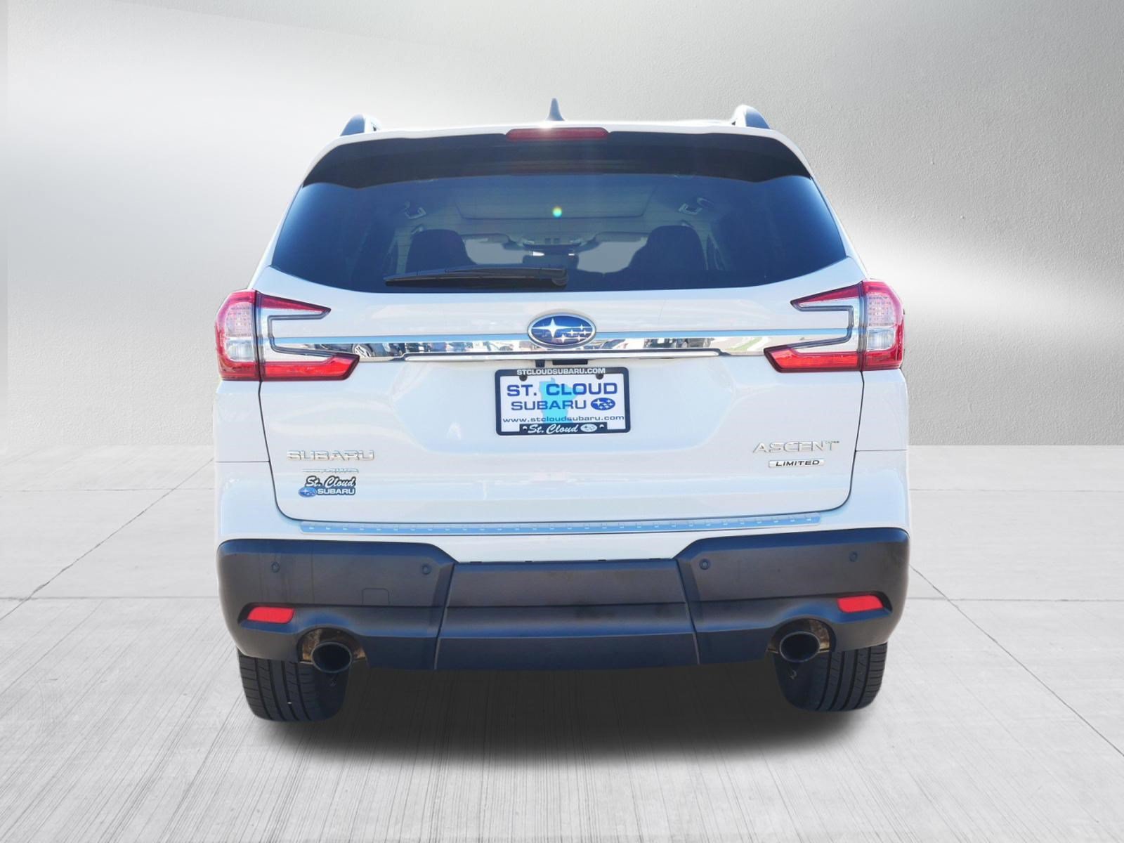 Used 2024 Subaru Ascent Limited w/ Technology Package AWD/4WD image 6