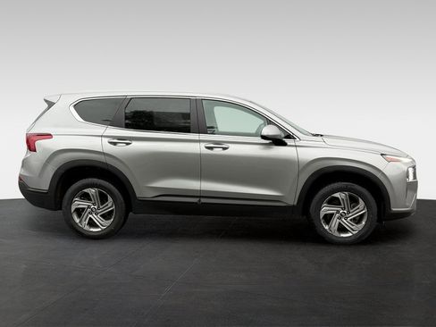 Certified 2023 Hyundai Santa Fe SE AWD/4WD image 4