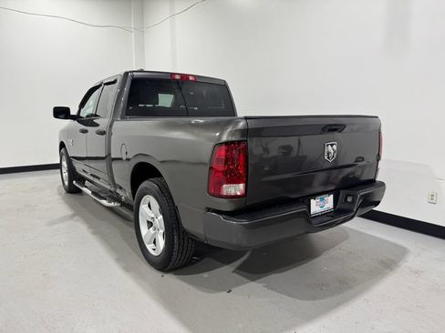 Used 2015 RAM 1500 Express RWD image 35