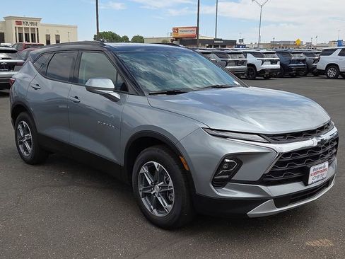 New 2026 Chevrolet Blazer LT w/ Convenience Package AWD/4WD image 5
