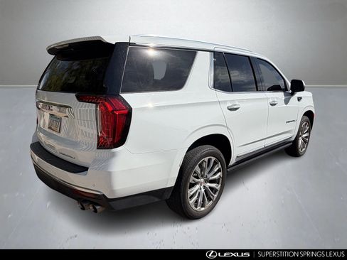 Used 2021 GMC Yukon Denali w/ Denali Ultimate Package image 3