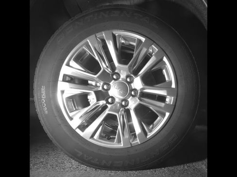 Used 2022 GMC Yukon Denali image 11