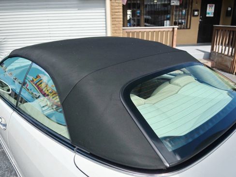 Used 2008 Mercedes-Benz CLK 550 Cabriolet image 40