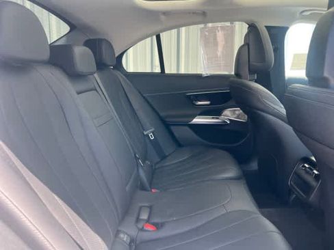 Certified 2024 Mercedes-Benz E 350 4MATIC Sedan image 17
