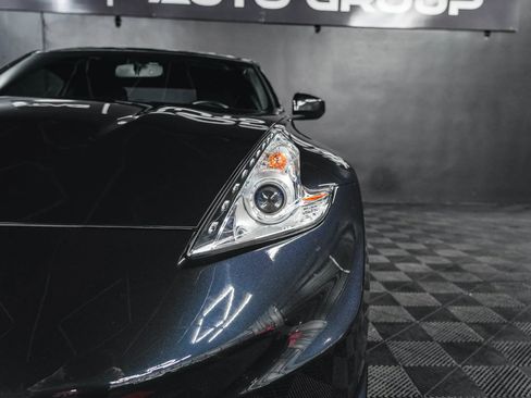 Used 2013 Nissan 370Z NISMO image 11